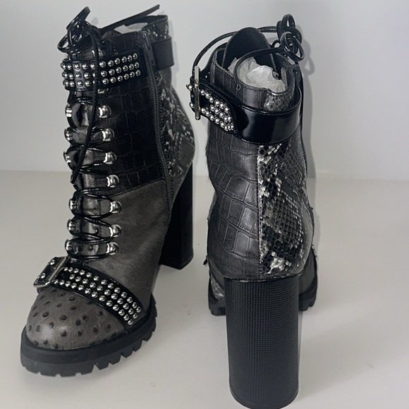 Jeffrey Campbell Women Lilith-2 Grey Exotic Combo Moto Boot 10M - Picture 7 of 9